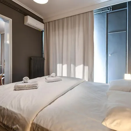 Center Apartment *